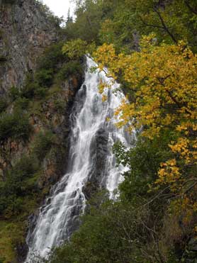 Horsetail Falls in Keystone Canyon